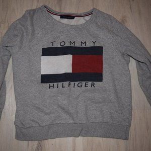 Tommy Hilfiger long sleeve shirt